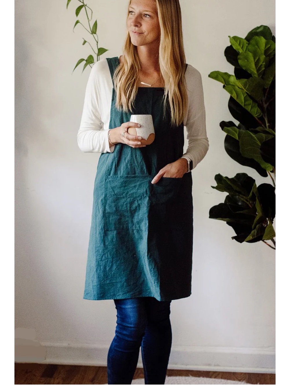 Linen Apron in Teal Green